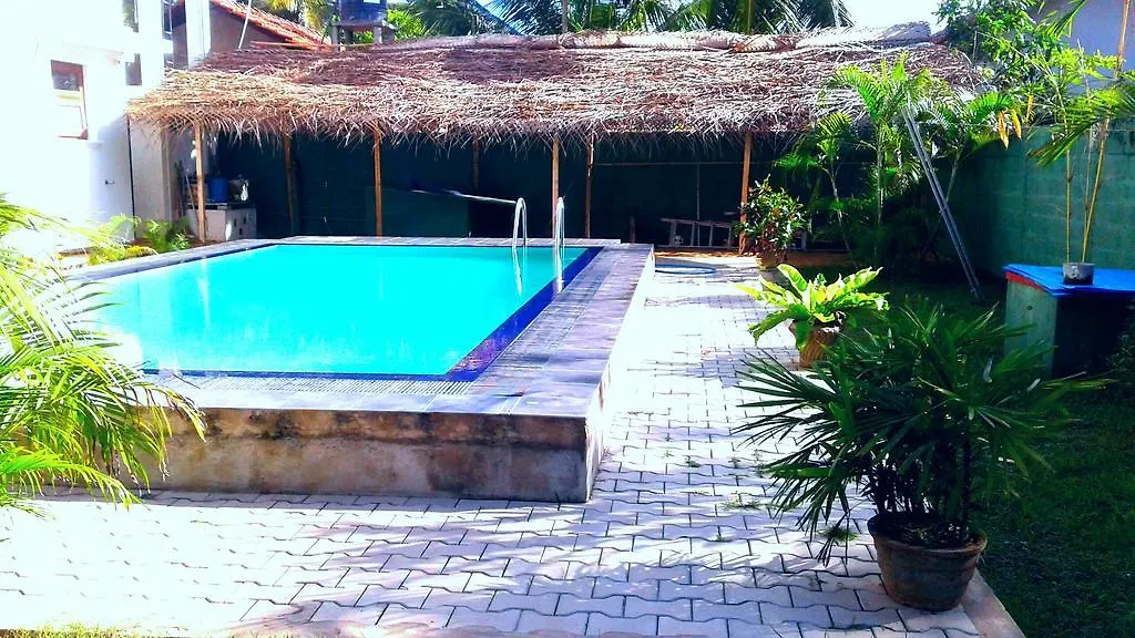 Penzion The Blue Beach Guesthouse Negombo