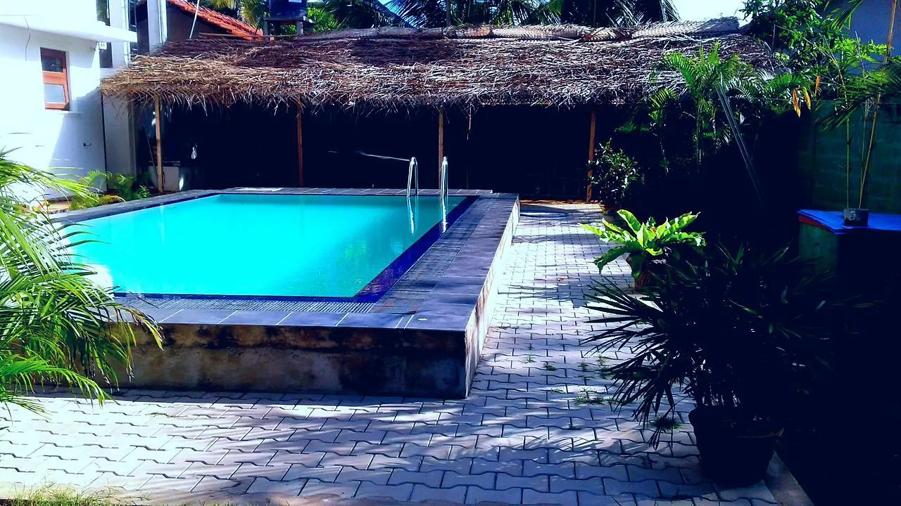 The Blue Beach Guesthouse Negombo Šrí Lanka
